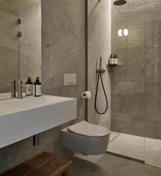سوئیت با بالکن, Runo Hotel Porvoo
