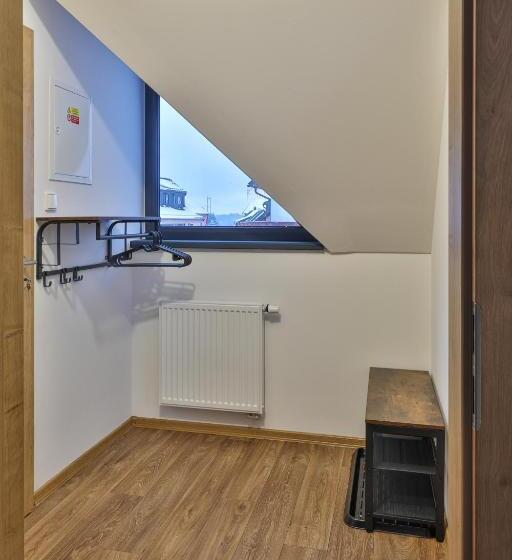 חדר דופלקס, Apartmány Na Handě