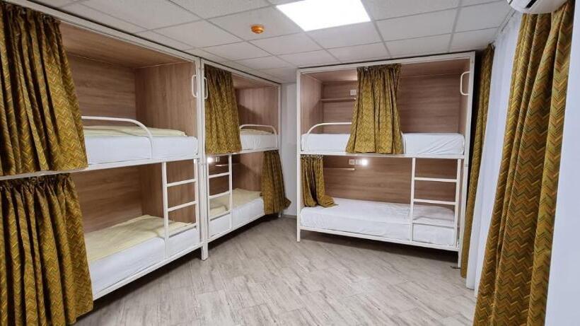 Cama em Quarto Compartilhado, Hostel Citadella