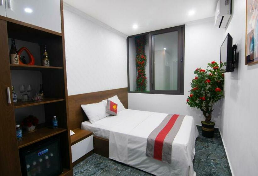 اتاق استاندارد, Camellia Tuan Chau