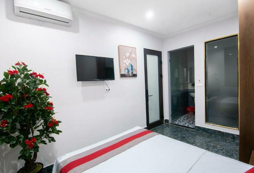 اتاق استاندارد, Camellia Tuan Chau