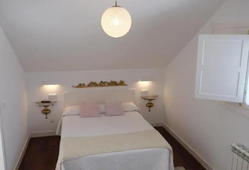 اتاق استاندارد یک نفره, La Casa De Las Camelias