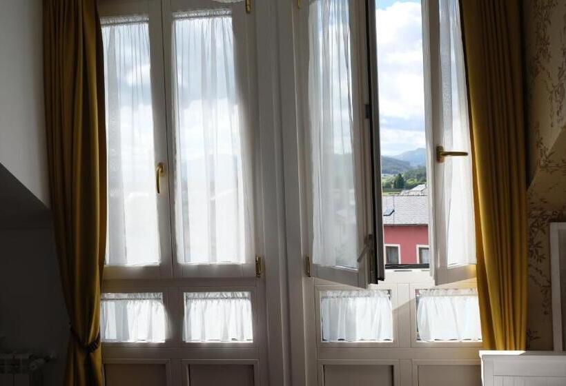 اتاق استاندارد, La Casa De Las Camelias