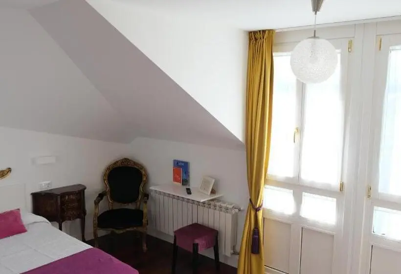 اتاق استاندارد, La Casa De Las Camelias