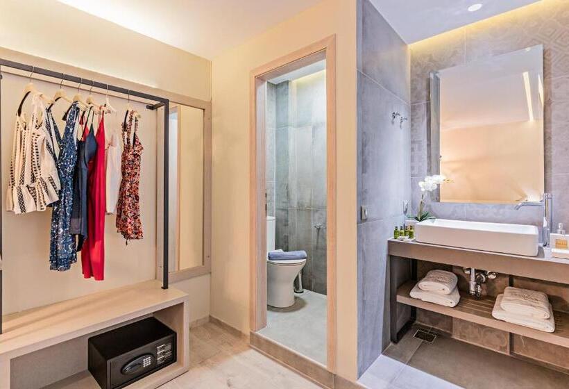 Suite Vue Ville, Mitos Suites