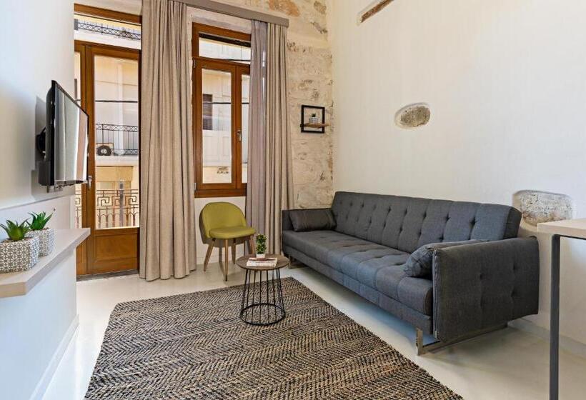 Suite Vue Ville, Mitos Suites