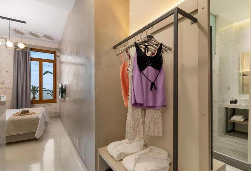 Chambre Deluxe Vue Mer, Mitos Suites