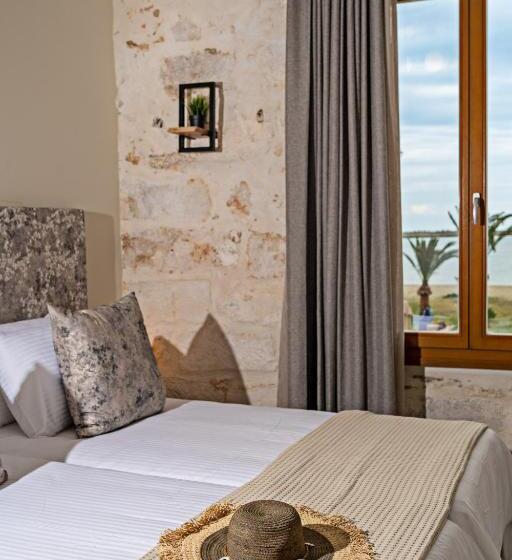 Chambre Deluxe Vue Mer, Mitos Suites