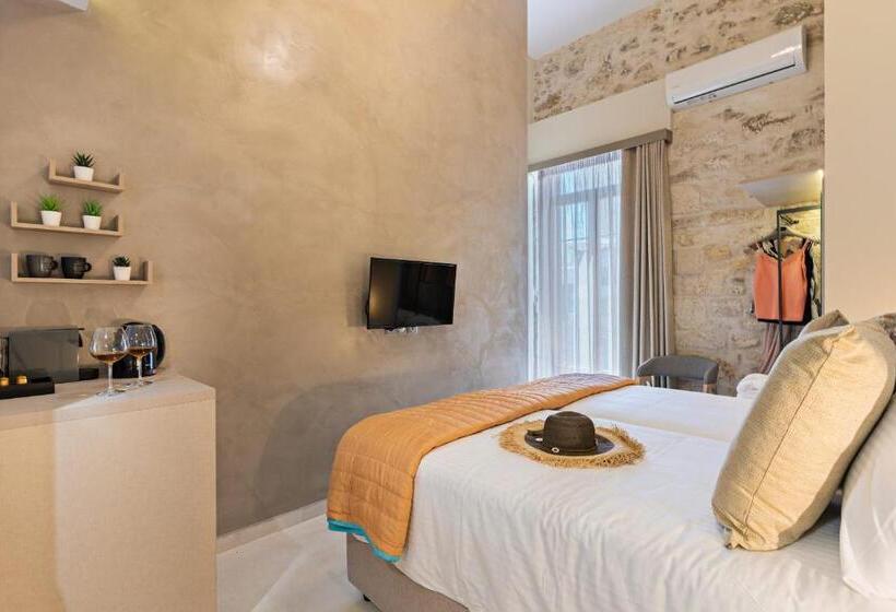 Chambre Deluxe Vue Ville, Mitos Suites