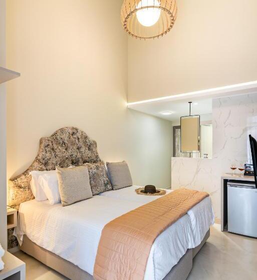 Chambre Deluxe Vue Ville, Mitos Suites