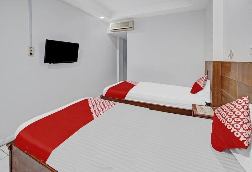 デラックスルーム, Oyo 90487 Wisma Kuta Karang Baru