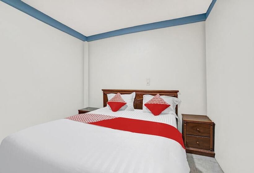 デラックススイート, Oyo 90487 Wisma Kuta Karang Baru