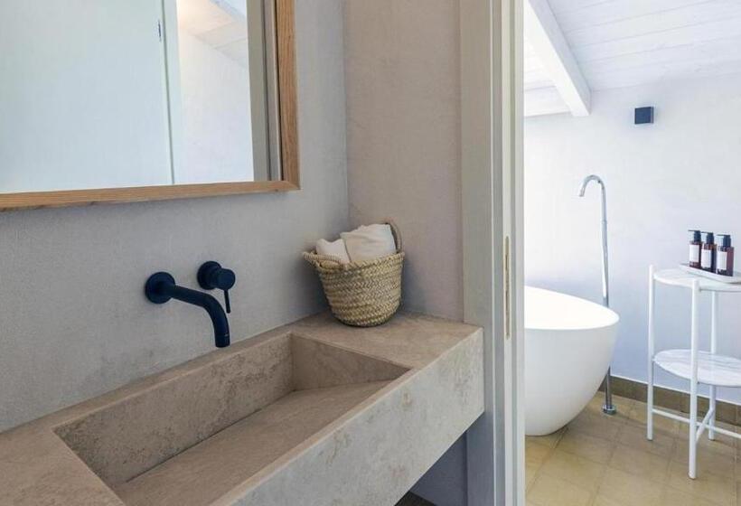 جناح جونيور, Santa Lucia Maccarese   Residenza Agricola