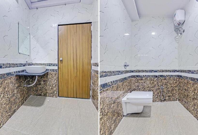 Номер Superior, Shiv Inn Vadodara