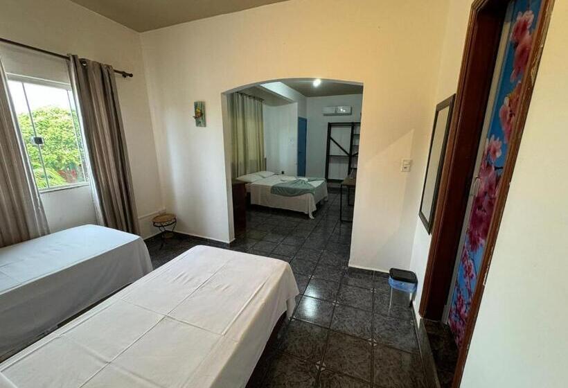 اتاق استاندارد چهار تخته, Pousada Cambará Suítes