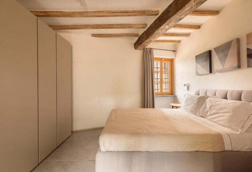 Quarto Estandar com Hidromassagem, Antico Borgo Molino 7cento Vicino Ai Giardini Di Ninfa
