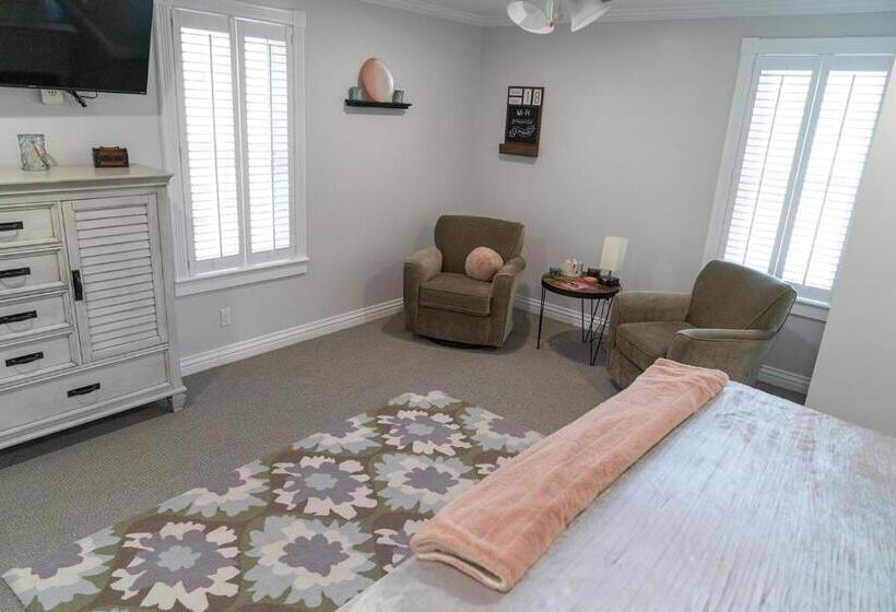 스탠다드 룸 킹사이즈 침대, Tyler Inn At Zion