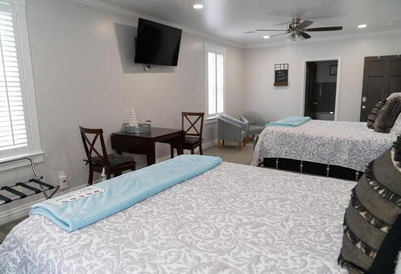 Номер Deluxe, Tyler Inn At Zion