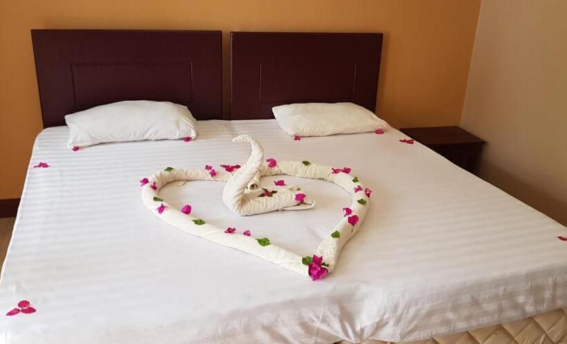 اتاق خانوادگی با چشمانداز دریا, Funky Squids Beach Resort