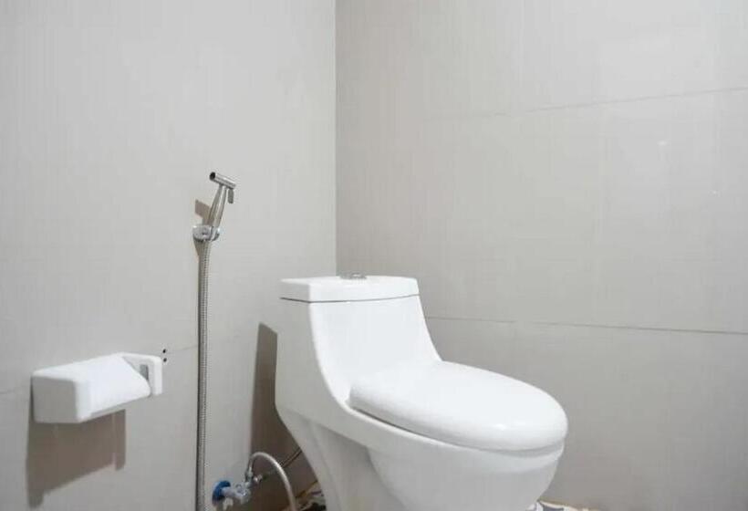 חדר סטנדרט, Reddoorz Near Stadion Kridosono Blora