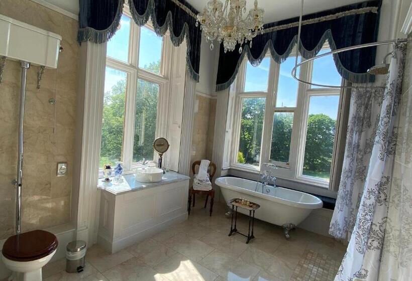 주니어 스위트, Rossington Hall