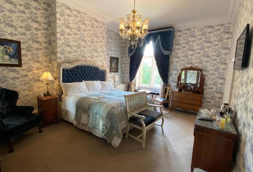 주니어 스위트, Rossington Hall