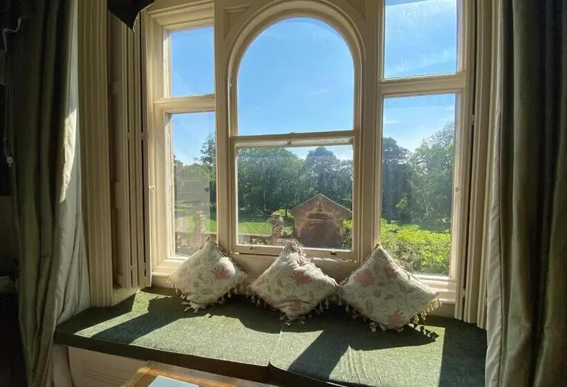 اتاق استاندارد با تخت بزرگ, Rossington Hall