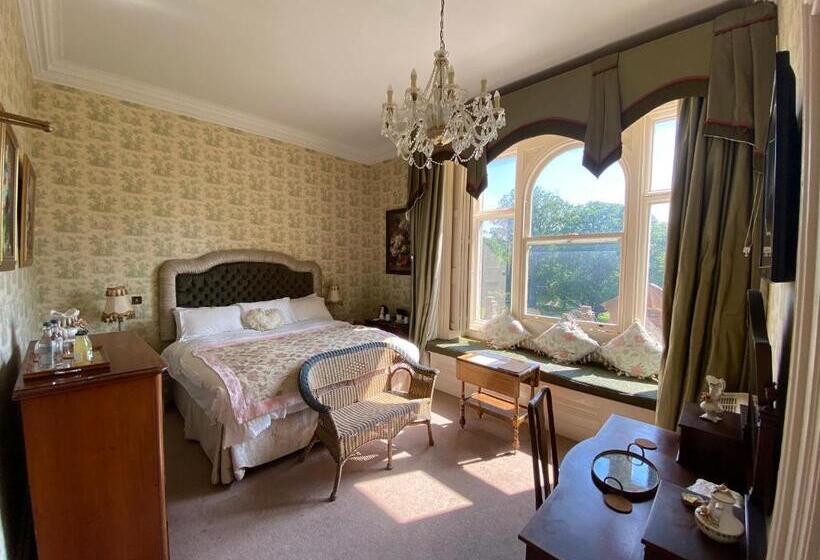 스탠다드 룸 킹사이즈 침대, Rossington Hall