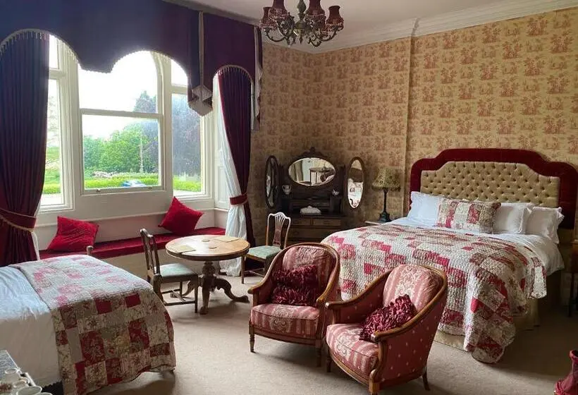 اتاق سوپریور چهار تخته, Rossington Hall