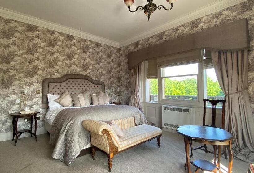 스탠다드 룸 킹사이즈 침대, Rossington Hall