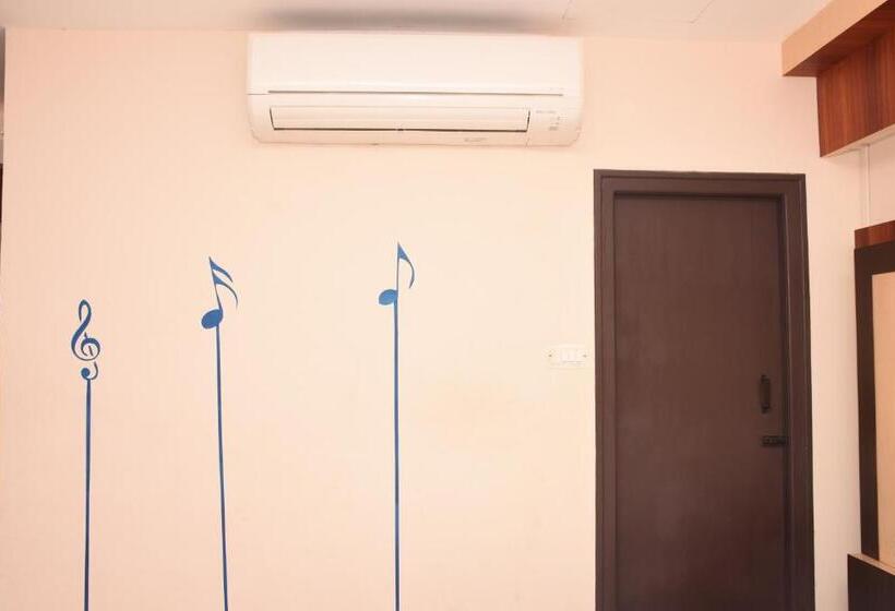 غرفة قياسية, Star Msr Residency