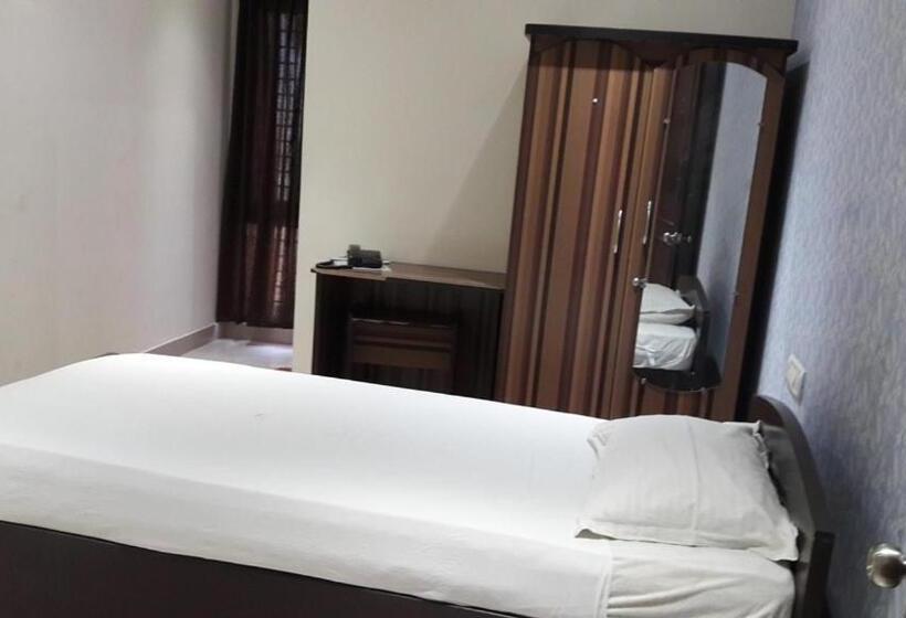 غرفة قياسية, Star Msr Residency