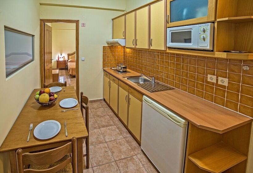 Люкс Семейный 2 Спальни, Blue Aegean Hotel & Suites