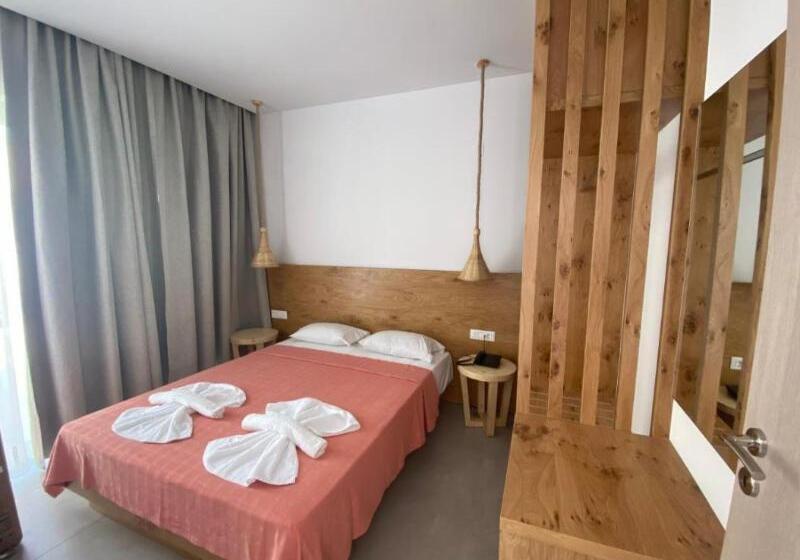 디럭스 스위트, Blue Aegean Hotel & Suites