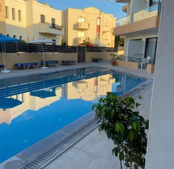 Standard Triple Room Pool View