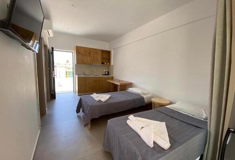 Люкс Повышенной Комфортности, Blue Aegean Hotel & Suites