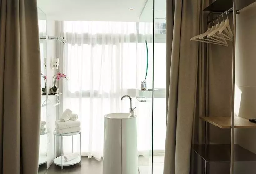 اتاق استاندارد یک نفره, Casa Lit Barcelona