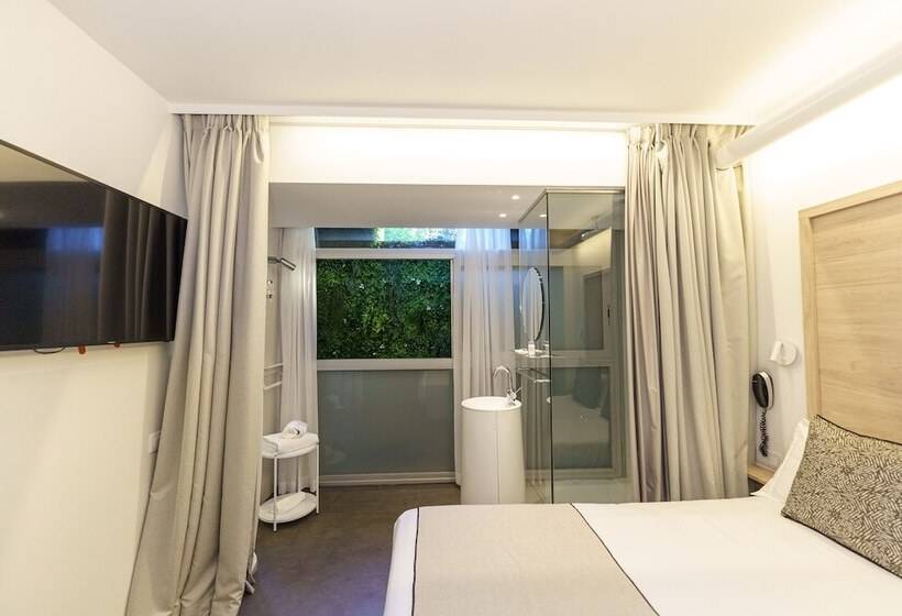 Номер Basic, Casa Lit Barcelona by Ona Hotels