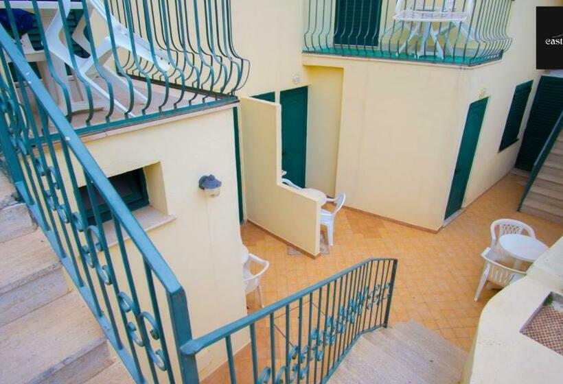 غرفة إقتصادية ثلاثية, Casthotels Punta Del Sole Terme