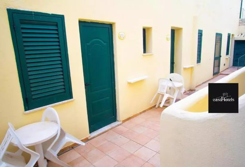 Economy Quadruple Room, Casthotels Punta Del Sole Terme