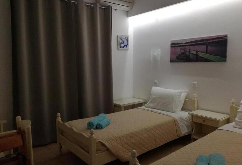 اتاق لوکس, Galini Pension