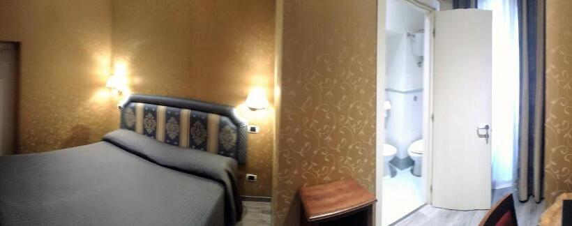 חדר סטנדרט יחיד, 939