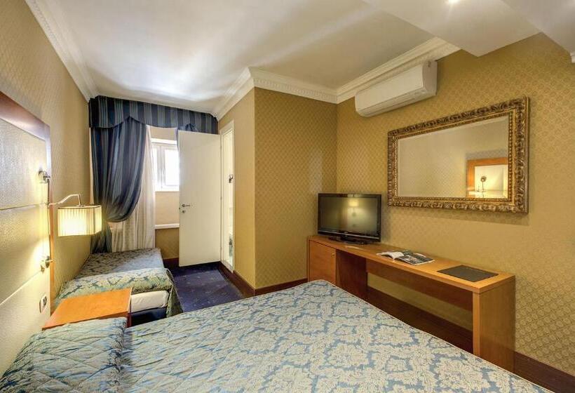 חדר סטנדרט, 939