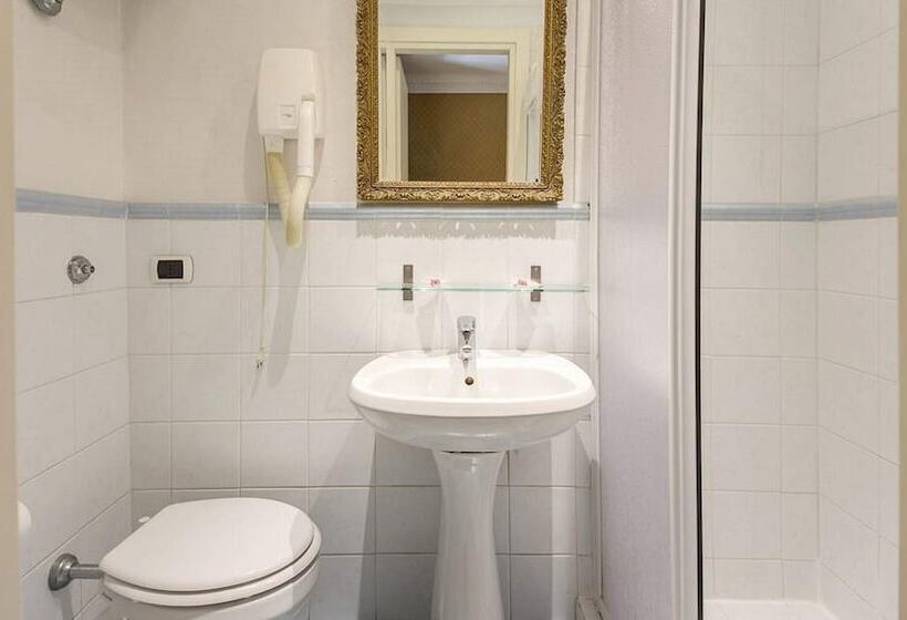 חדר אקונומי, 939