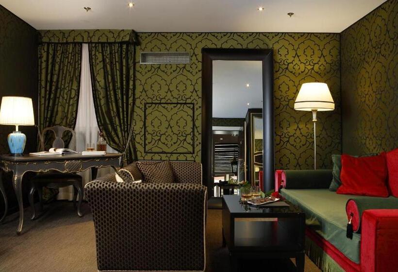 سوییت, Aqua Palace