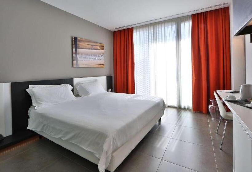 اتاق استاندارد با تخت بزرگ, Best Western Hotel Parco Paglia