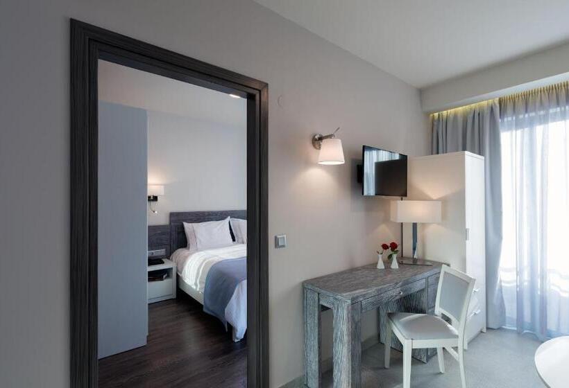 이그제큐티브 스위트, Bio Suites Hotel & Spa