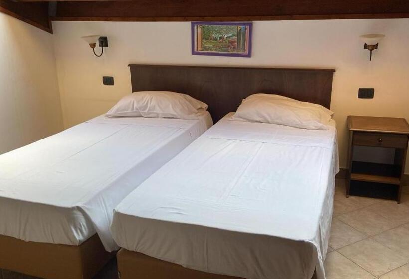 Номер Economy, Capomulini 3 Stelle