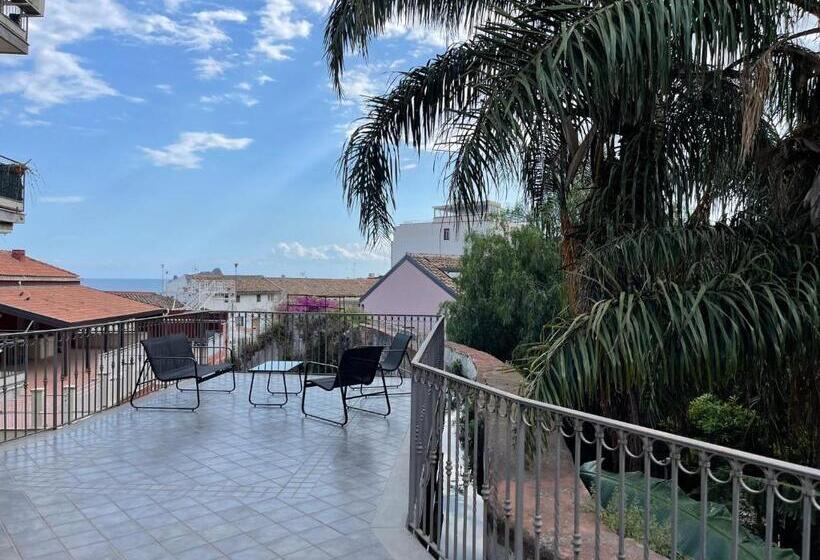 חדר סטנדרט לארבעה, Capomulini 3 Stelle