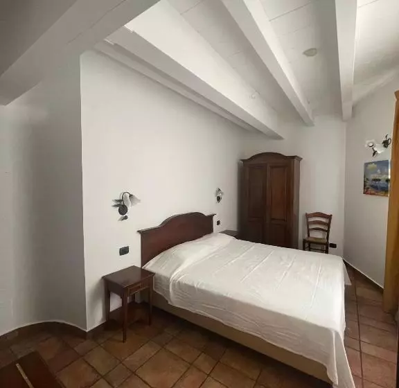اتاق استاندارد, Capomulini 3 Stelle